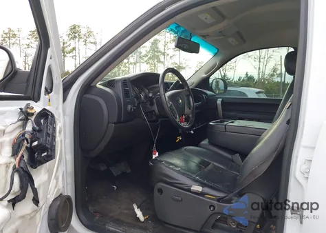 2013 GMC Sierra 1500 Sle z USA, uszkodzony, nr VIN 3GTP2VE79DG174548